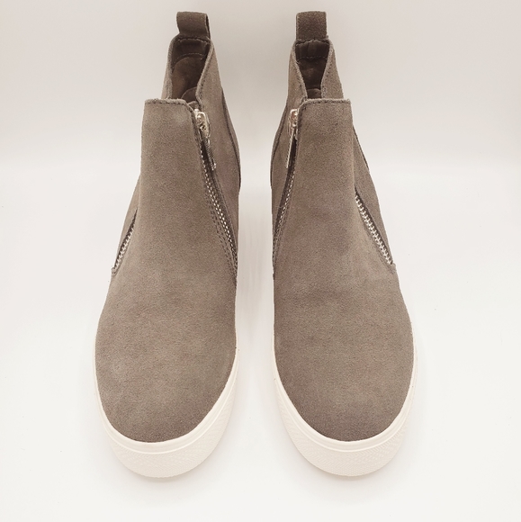Steve Madden Wedgie sneakers, Gray, NWOB - Picture 2 of 8